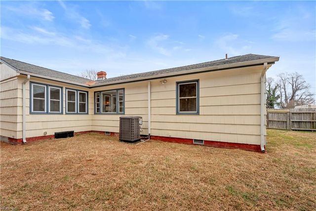 7923 Moose AVE, Norfolk, VA 23518