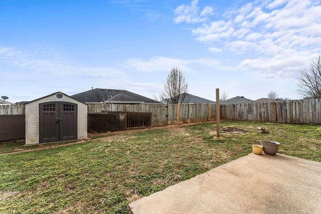 851 Honeysuckle Drive, Centerton, AR 72719
