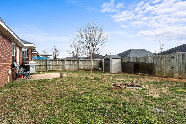851 Honeysuckle Drive, Centerton, AR 72719