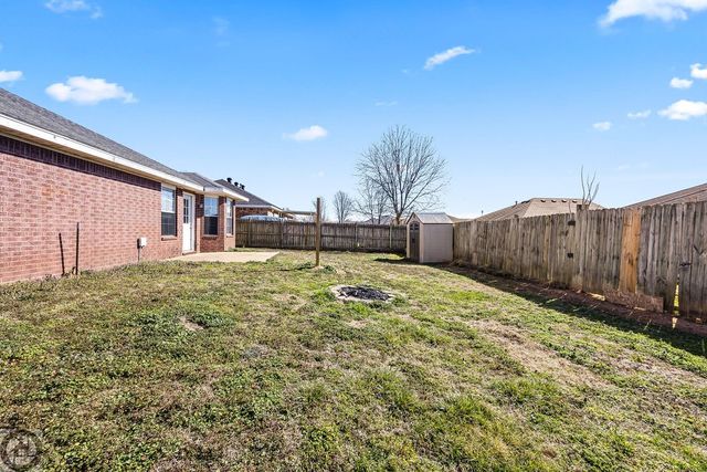 851 Honeysuckle Drive, Centerton, AR 72719