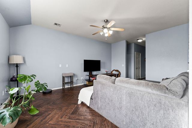 851 Honeysuckle Drive, Centerton, AR 72719