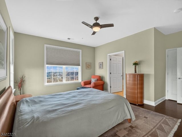 83 Brownstone Rd, Clifton City, NJ 07013