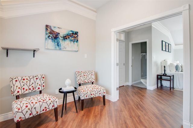 230 Walnut Cove Lane, Pearland, TX 77584