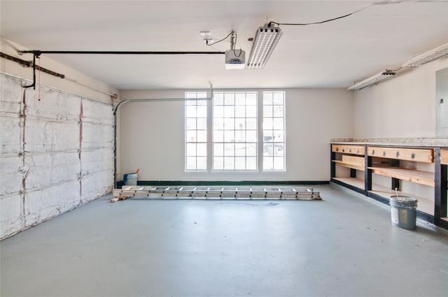 230 Walnut Cove Lane, Pearland, TX 77584