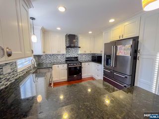 153 Gordon Avenue, Totowa, NJ 07512