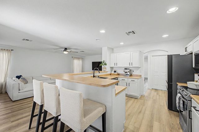 15923 W Marconi Avenue, Surprise, AZ 85374