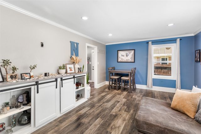 314 SE East Lawn Drive, Ankeny, IA 50021