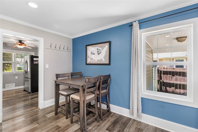 314 SE East Lawn Drive, Ankeny, IA 50021
