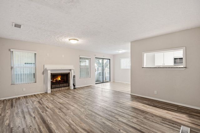 13000 Lomas Verdes Avenue NE, Albuquerque, NM 87123