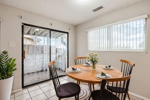 13000 Lomas Verdes Avenue NE, Albuquerque, NM 87123