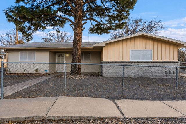 13000 Lomas Verdes Avenue NE, Albuquerque, NM 87123