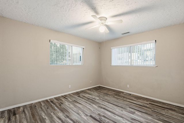 13000 Lomas Verdes Avenue NE, Albuquerque, NM 87123