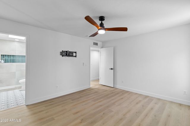 5508 E CAMBRIDGE Avenue, Phoenix, AZ 85008