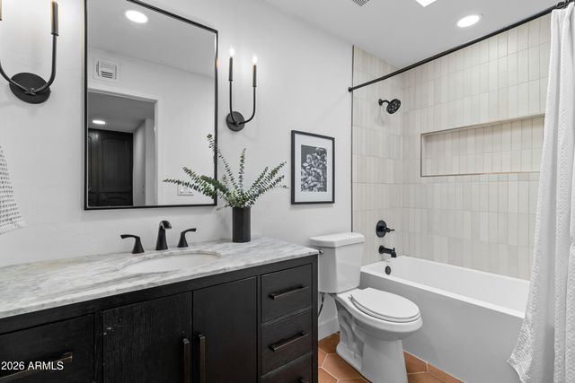 5508 E CAMBRIDGE Avenue, Phoenix, AZ 85008