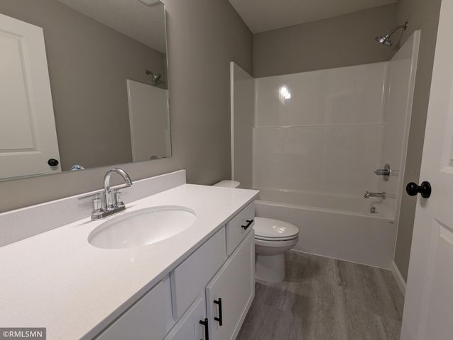 2735 Ivy Avenue NE, Saint Michael, MN 55376