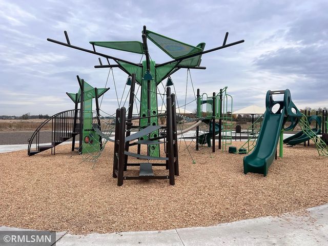 2735 Ivy Avenue NE, Saint Michael, MN 55376