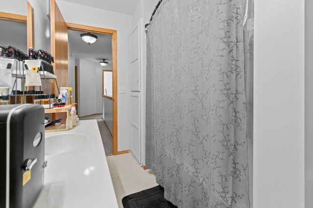 12284 Zealand Circle N, Champlin, MN 55316