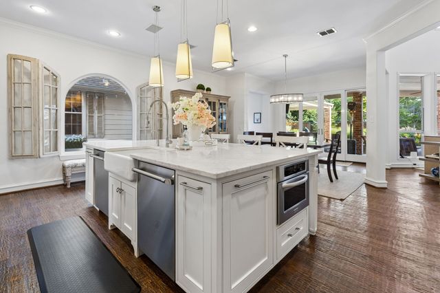 5900 Mcfarland Court, Plano, TX 75093