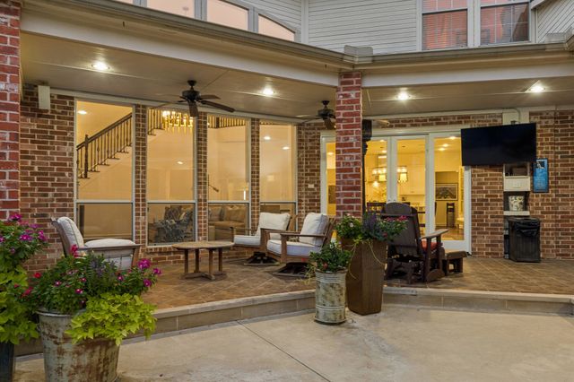 5900 Mcfarland Court, Plano, TX 75093