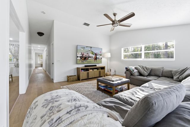 12863 159th Court N, Jupiter, FL 33478