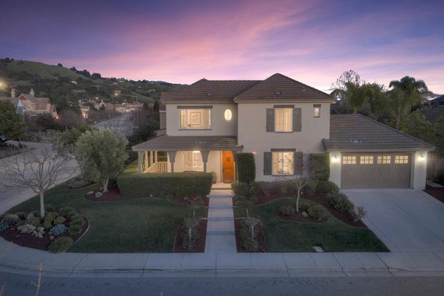 1680 Espana Way, Morgan Hill, CA 95037