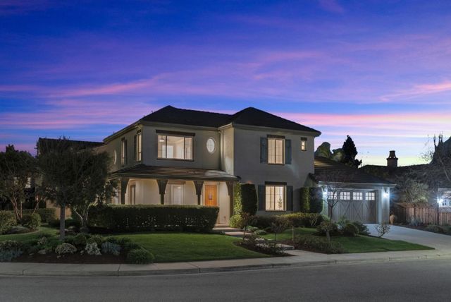 1680 Espana Way, Morgan Hill, CA 95037