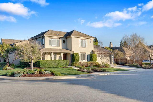 1680 Espana Way, Morgan Hill, CA 95037