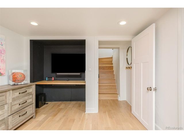 1156 S Elizabeth St, Denver, CO 80210