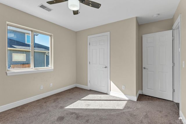 4665 Sunflower Slope, Manhattan, KS 66502