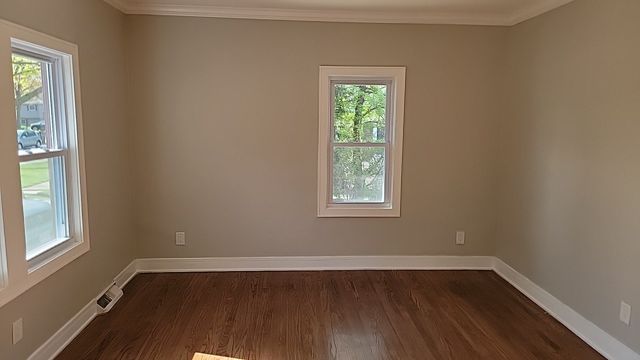 226 N Wilmette Avenue, Westmont, IL 60559