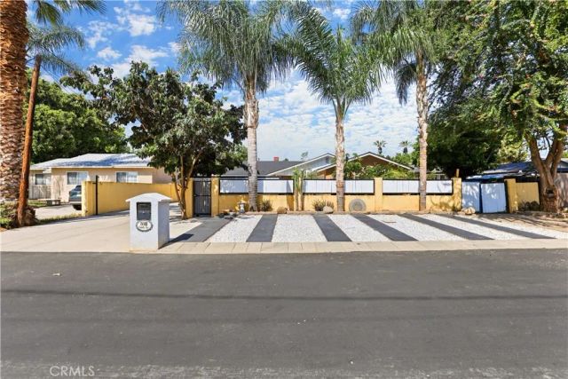 8011 Quartz Avenue, Winnetka, CA 91306