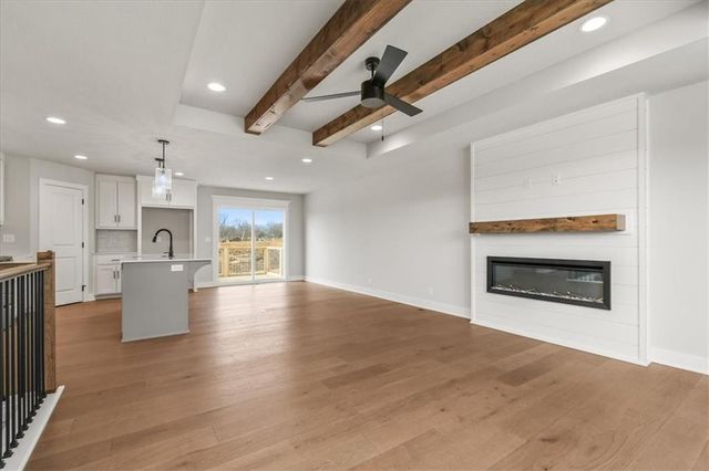 4205 SE Adams Drive, Blue Springs, MO 64014