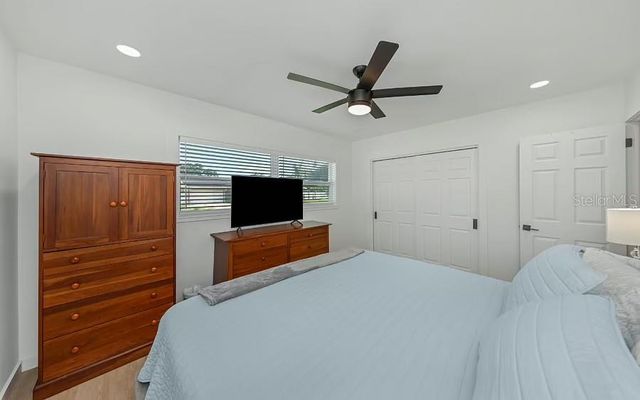 1579 ELIZABETH LANE, Clearwater, FL 33755