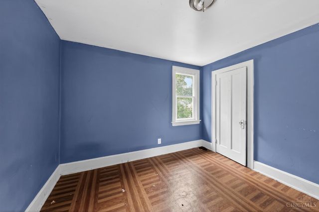2723 Robert Avenue, Cincinnati, OH 45211