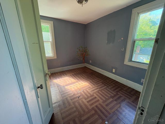 2723 Robert Avenue, Cincinnati, OH 45211