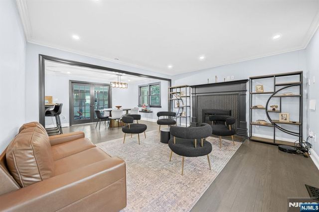 160 Grandview Avenue, Caldwell, NJ 07006