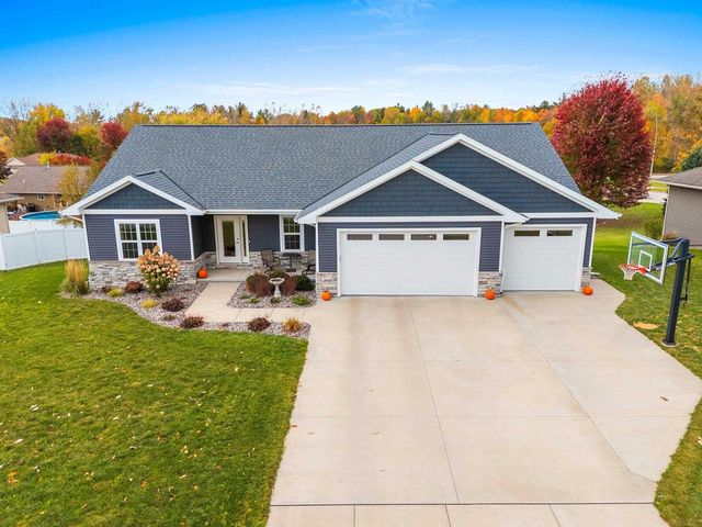 3442 LEEDS CASTLE DRIVE, Green Bay, WI 54313