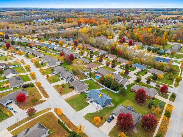 3442 LEEDS CASTLE DRIVE, Green Bay, WI 54313