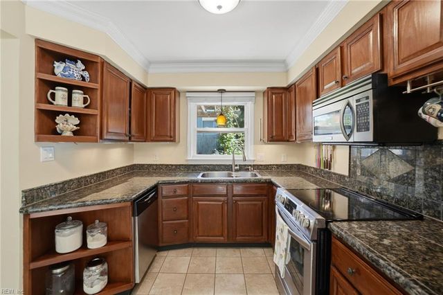 4137 Starwood ARCH, Virginia Beach, VA 23456