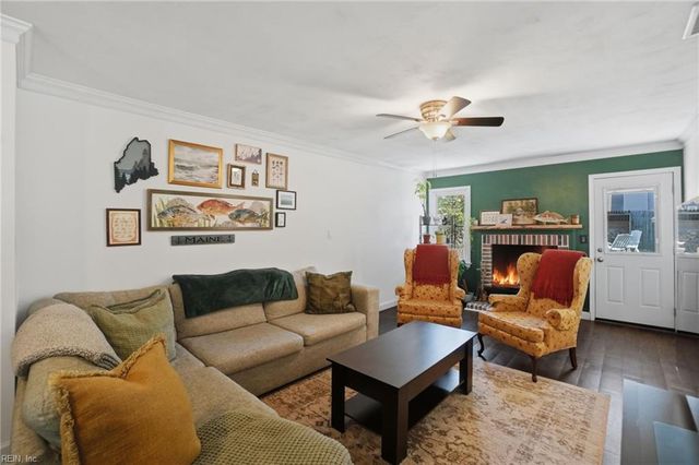 4137 Starwood ARCH, Virginia Beach, VA 23456