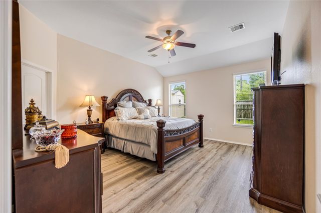 24426 N Newcastle Bay Trail, Spring, TX 77389