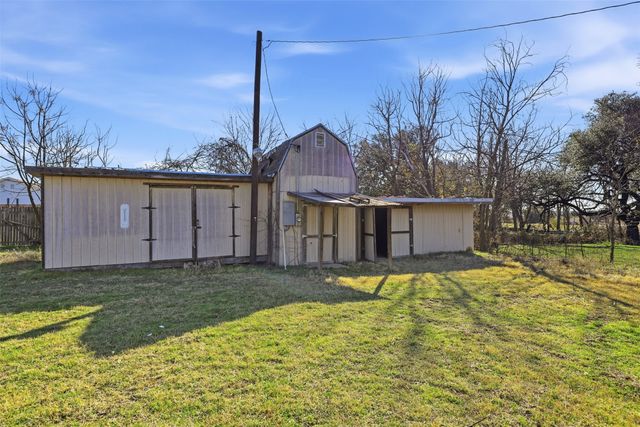 804 Van Winkle Street, Weatherford, TX 76086
