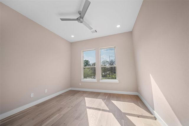 306 Chobani Lane, Houston, TX 77091