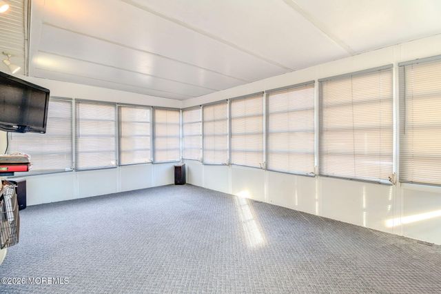 563 Indiero Road, Jackson, NJ 08527