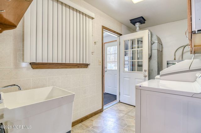 563 Indiero Road, Jackson, NJ 08527