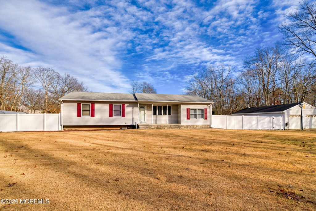 563 Indiero Road, Jackson, NJ 08527