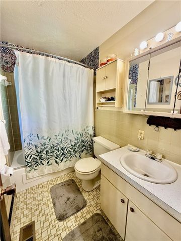 29 Gillingham Drive, Bella Vista, AR 72715