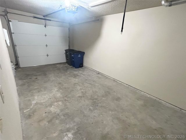 13236 E 30th Place C, Tulsa, OK 74134