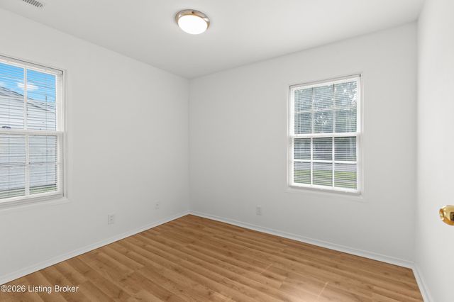 6004 Loretta St, Louisville, KY 40213
