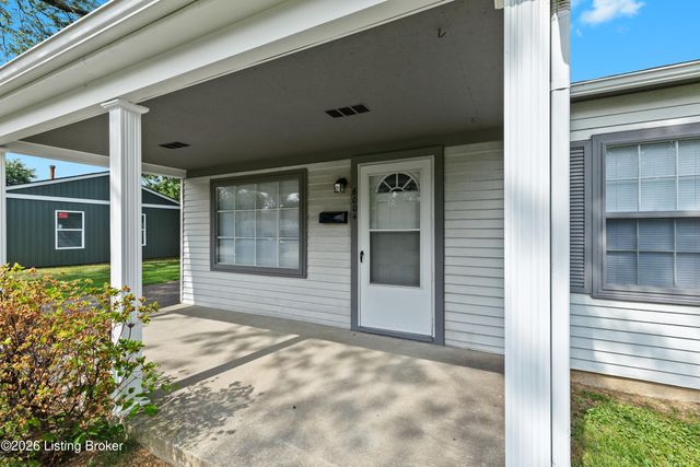 6004 Loretta St, Louisville, KY 40213